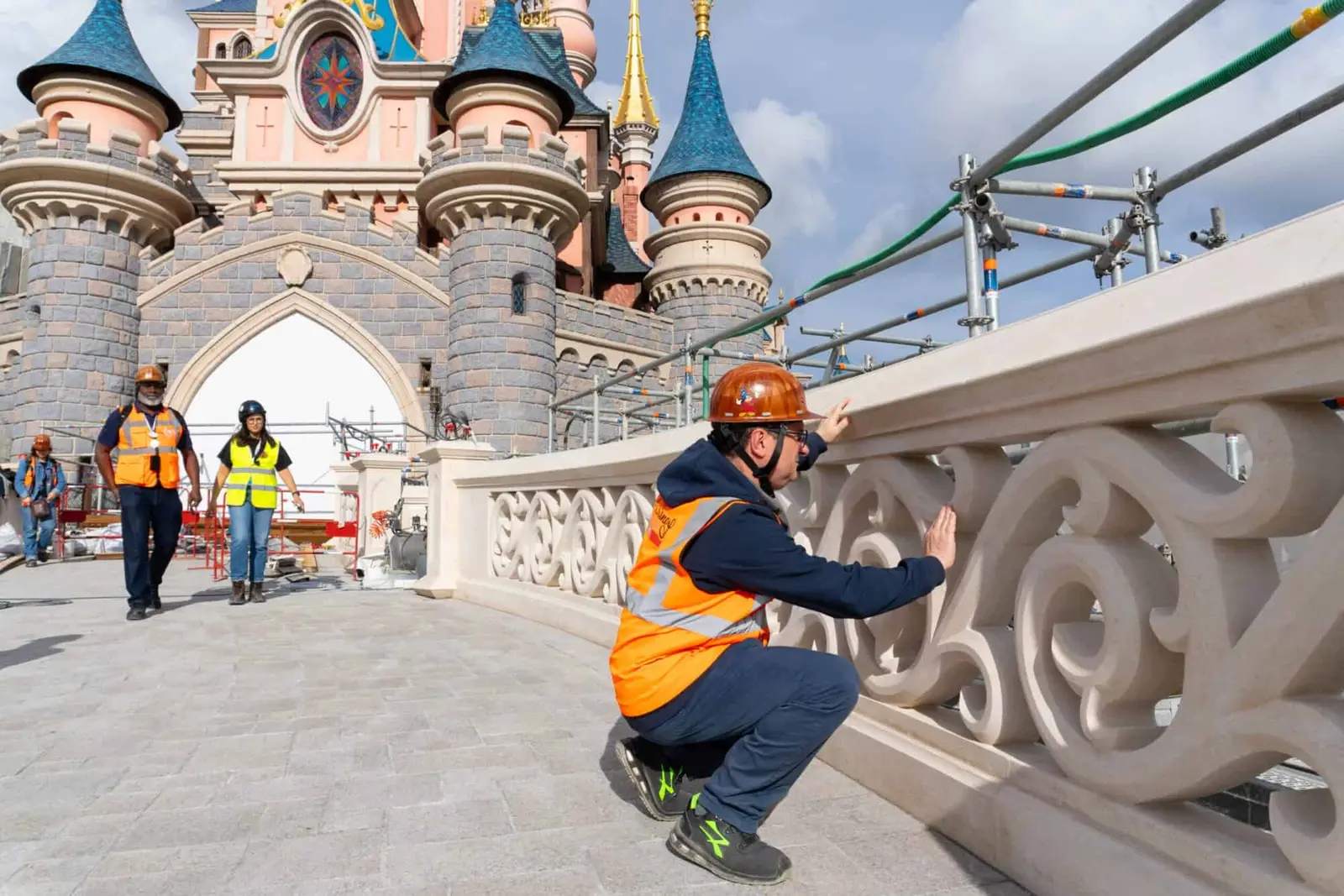 Castelul Disneyland Paris împlinește 35 de ani cu un pod renovat
