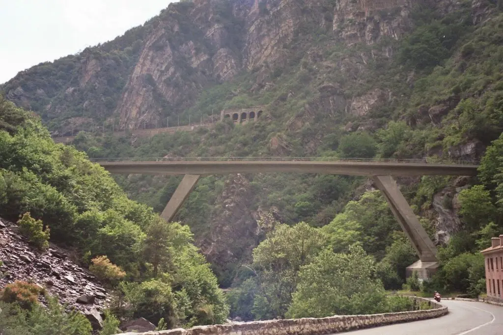 Trenul Minunilor: O călătorie spectaculoasă prin Alpi, redeschisă complet