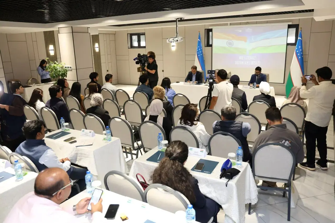 Uzbekistan și India întăresc legăturile turistice prin noi zboruri Hyderabad-Tashkent, creând oportunități de călătorie.